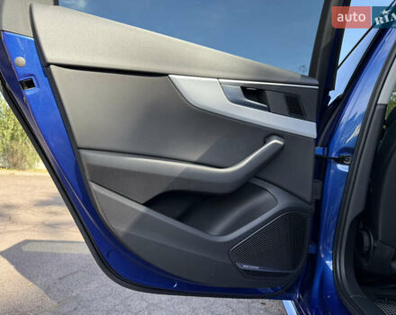 Синий Ауди А4, объемом двигателя 3 л и пробегом 210 тыс. км за 21000 $, фото 48 на Automoto.ua