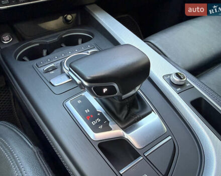 Синий Ауди А4, объемом двигателя 3 л и пробегом 210 тыс. км за 21000 $, фото 68 на Automoto.ua