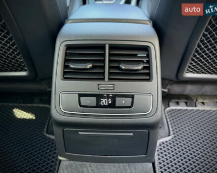 Синий Ауди А4, объемом двигателя 3 л и пробегом 210 тыс. км за 21000 $, фото 52 на Automoto.ua