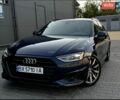 Синій Ауді А4, об'ємом двигуна 2 л та пробігом 245 тис. км за 25300 $, фото 1 на Automoto.ua