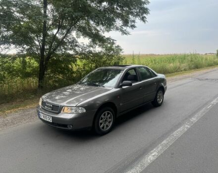 Синій Ауді А4, об'ємом двигуна 1.6 л та пробігом 300 тис. км за 2008 $, фото 1 на Automoto.ua