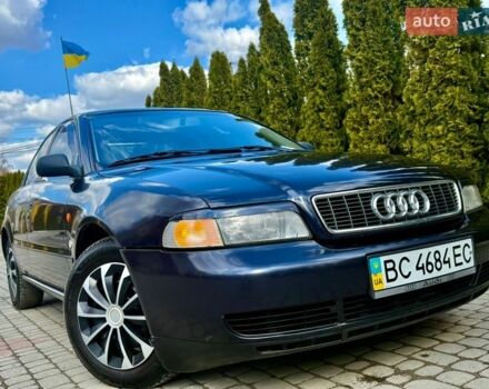 Синий Ауди А4, объемом двигателя 1.8 л и пробегом 353 тыс. км за 2950 $, фото 1 на Automoto.ua
