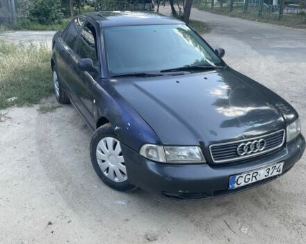Синій Ауді А4, об'ємом двигуна 1.6 л та пробігом 240 тис. км за 900 $, фото 1 на Automoto.ua