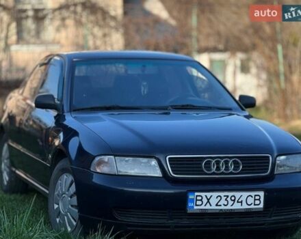 Синий Ауди А4, объемом двигателя 1.8 л и пробегом 250 тыс. км за 2900 $, фото 1 на Automoto.ua
