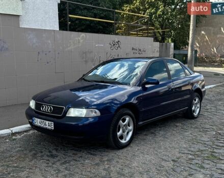 Синій Ауді А4, об'ємом двигуна 1.6 л та пробігом 310 тис. км за 3799 $, фото 1 на Automoto.ua