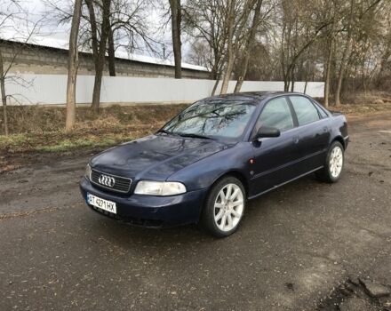 Синій Ауді А4, об'ємом двигуна 1.8 л та пробігом 353 тис. км за 2447 $, фото 1 на Automoto.ua