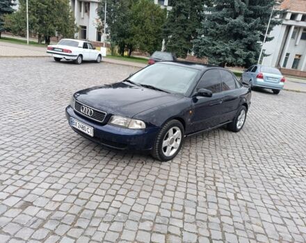 Синий Ауди А4, объемом двигателя 1.6 л и пробегом 350 тыс. км за 2600 $, фото 1 на Automoto.ua