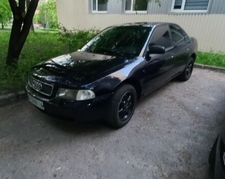 Синій Ауді А4, об'ємом двигуна 1.8 л та пробігом 10 тис. км за 2700 $, фото 1 на Automoto.ua