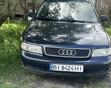 Синий Ауди А4, объемом двигателя 1.8 л и пробегом 455 тыс. км за 2089 $, фото 1 на Automoto.ua