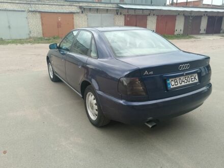 Ауді А4 1995 у Чернігові на Automoto.ua Синій Ауді А4, об'ємом двигуна 1.6 л та пробігом 312 тис. км за 2600 $, фото 1 на Automoto.ua