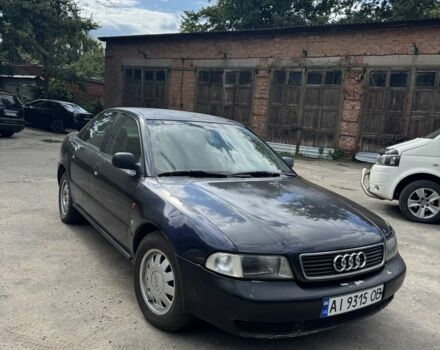 Синій Ауді А4, об'ємом двигуна 1.8 л та пробігом 303 тис. км за 2200 $, фото 1 на Automoto.ua