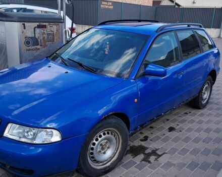 Синий Ауди А4, объемом двигателя 1.9 л и пробегом 2 тыс. км за 1700 $, фото 1 на Automoto.ua