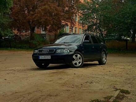 Ауди А4 1996 в Семеновке на Automoto.ua Синий Ауди А4, объемом двигателя 1.8 л и пробегом 0 тыс. км за 3450 $, фото 1 на Automoto.ua