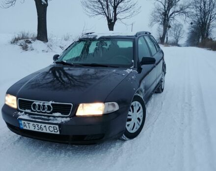Синий Ауди А4, объемом двигателя 1.8 л и пробегом 400 тыс. км за 2700 $, фото 1 на Automoto.ua