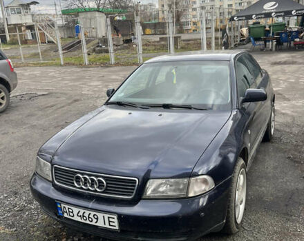 Синий Ауди А4, объемом двигателя 1.6 л и пробегом 232 тыс. км за 3599 $, фото 1 на Automoto.ua