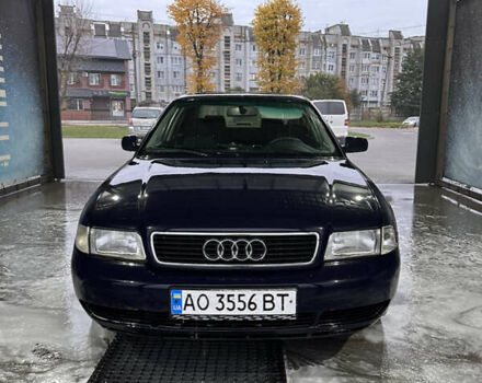 Синій Ауді А4, об'ємом двигуна 1.6 л та пробігом 222 тис. км за 2099 $, фото 1 на Automoto.ua
