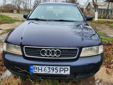 Синий Ауди А4, объемом двигателя 1.6 л и пробегом 25 тыс. км за 2800 $, фото 1 на Automoto.ua