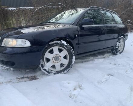 Синий Ауди А4, объемом двигателя 1.9 л и пробегом 374 тыс. км за 2000 $, фото 1 на Automoto.ua