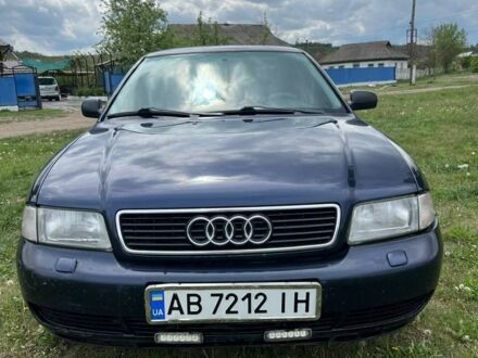 Синий Ауди А4, объемом двигателя 1.8 л и пробегом 441 тыс. км за 3000 $, фото 1 на Automoto.ua