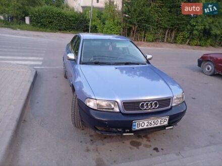 Синий Ауди А4, объемом двигателя 1.6 л и пробегом 460 тыс. км за 2300 $, фото 1 на Automoto.ua