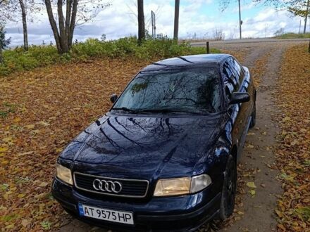 Ауди А4 1996 в Тлумаче на Automoto.ua Синий Ауди А4, объемом двигателя 1.8 л и пробегом 250 тыс. км за 3100 $, фото 1 на Automoto.ua