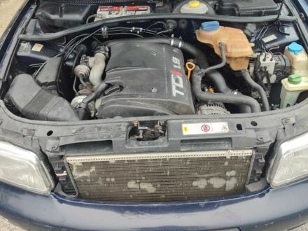 Ауди А4 1997 в Малине на Automoto.ua Синий Ауди А4, объемом двигателя 1.9 л и пробегом 390 тыс. км за 2000 $, фото 1 на Automoto.ua