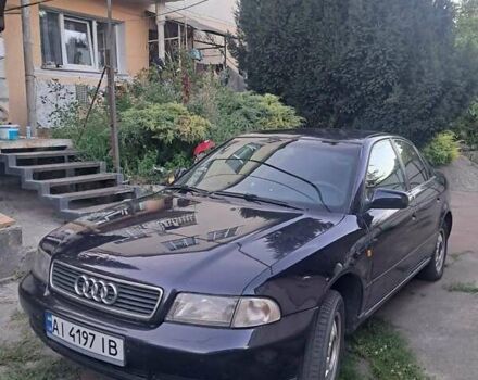 Синій Ауді А4, об'ємом двигуна 1.6 л та пробігом 340 тис. км за 3600 $, фото 1 на Automoto.ua