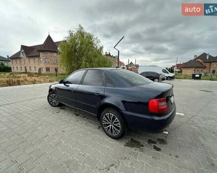 Синий Ауди А4, объемом двигателя 1.6 л и пробегом 400 тыс. км за 3700 $, фото 1 на Automoto.ua