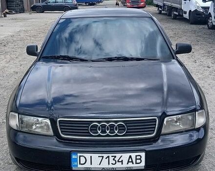 Синий Ауди А4, объемом двигателя 1.8 л и пробегом 270 тыс. км за 2800 $, фото 1 на Automoto.ua