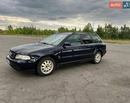 Синій Ауді А4, об'ємом двигуна 1.9 л та пробігом 345 тис. км за 3700 $, фото 1 на Automoto.ua