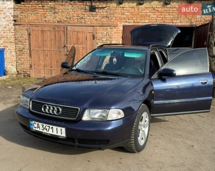 Синий Ауди А4, объемом двигателя 1.9 л и пробегом 450 тыс. км за 3950 $, фото 1 на Automoto.ua