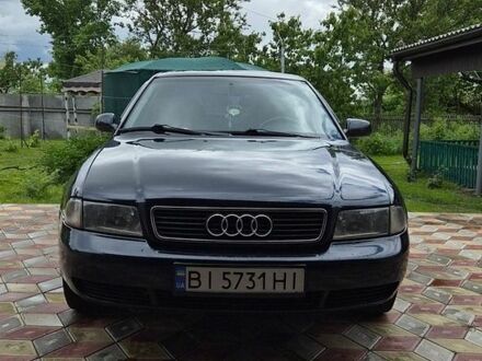 Синий Ауди А4, объемом двигателя 1.8 л и пробегом 407 тыс. км за 3000 $, фото 1 на Automoto.ua