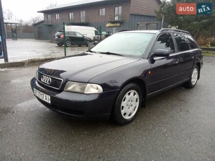 Синий Ауди А4, объемом двигателя 1.8 л и пробегом 350 тыс. км за 2650 $, фото 1 на Automoto.ua