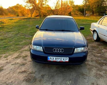 Синий Ауди А4, объемом двигателя 1.6 л и пробегом 240 тыс. км за 2650 $, фото 1 на Automoto.ua