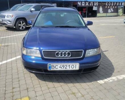 Синій Ауді А4, об'ємом двигуна 2.5 л та пробігом 350 тис. км за 3950 $, фото 1 на Automoto.ua