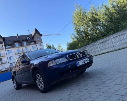 Синій Ауді А4, об'ємом двигуна 1.6 л та пробігом 227 тис. км за 3200 $, фото 1 на Automoto.ua