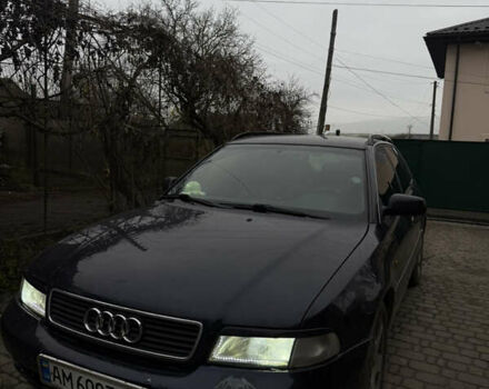Синий Ауди А4, объемом двигателя 0 л и пробегом 400 тыс. км за 4500 $, фото 1 на Automoto.ua