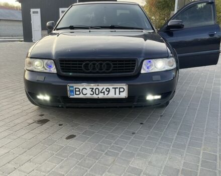 Синій Ауді А4, об'ємом двигуна 1.9 л та пробігом 425 тис. км за 2811 $, фото 1 на Automoto.ua