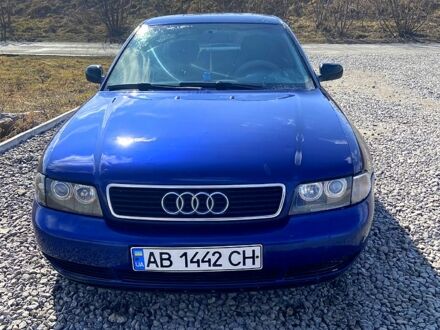 Ауди А4 1998 в Жмеренке на Automoto.ua Синий Ауди А4, объемом двигателя 1.8 л и пробегом 360 тыс. км за 2600 $, фото 1 на Automoto.ua
