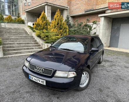 Синий Ауди А4, объемом двигателя 1.8 л и пробегом 360 тыс. км за 3900 $, фото 1 на Automoto.ua