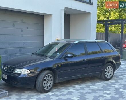 Синій Ауді А4, об'ємом двигуна 1.6 л та пробігом 277 тис. км за 2350 $, фото 1 на Automoto.ua