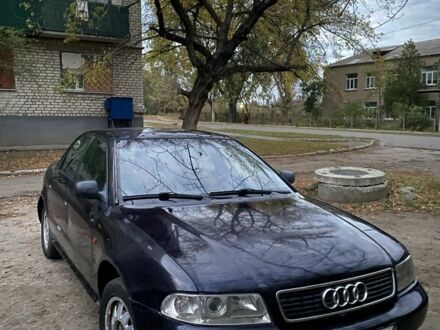 Синий Ауди А4, объемом двигателя 1.9 л и пробегом 272 тыс. км за 1500 $, фото 1 на Automoto.ua