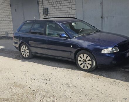 Синій Ауді А4, об'ємом двигуна 2 л та пробігом 250 тис. км за 2200 $, фото 1 на Automoto.ua