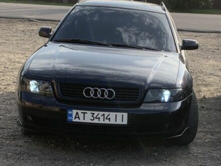 Синий Ауди А4, объемом двигателя 1.8 л и пробегом 300 тыс. км за 4500 $, фото 1 на Automoto.ua