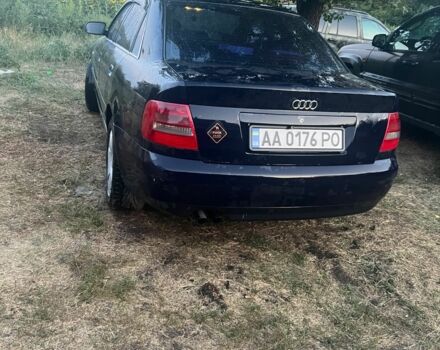 Синій Ауді А4, об'ємом двигуна 2.5 л та пробігом 353 тис. км за 3500 $, фото 1 на Automoto.ua