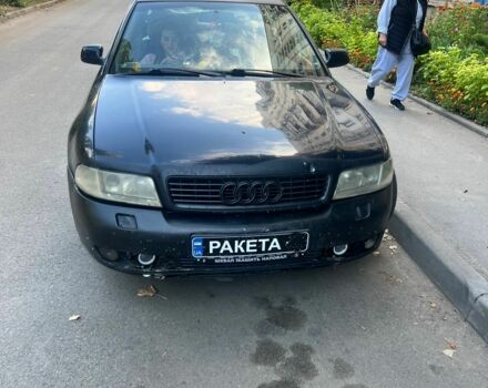 Синій Ауді А4, об'ємом двигуна 2.5 л та пробігом 306 тис. км за 1750 $, фото 1 на Automoto.ua