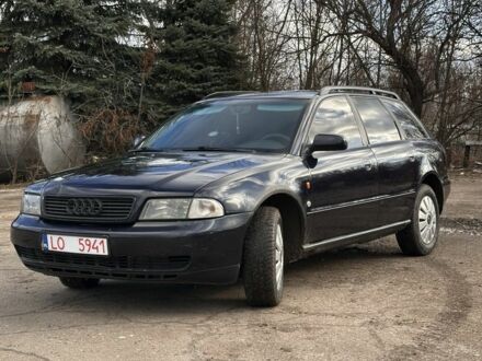Синій Ауді А4, об'ємом двигуна 1.9 л та пробігом 475 тис. км за 2000 $, фото 1 на Automoto.ua