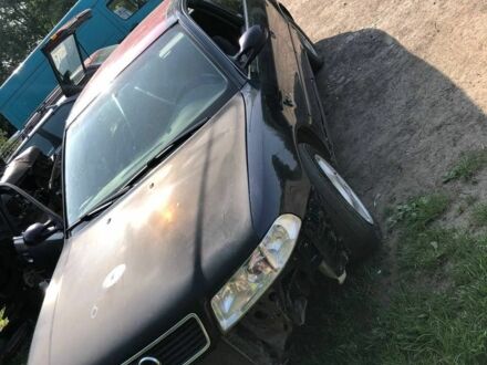 Ауди А4 1999 в Косове на Automoto.ua Синий Ауди А4, объемом двигателя 1.8 л и пробегом 360 тыс. км за 2500 $, фото 1 на Automoto.ua
