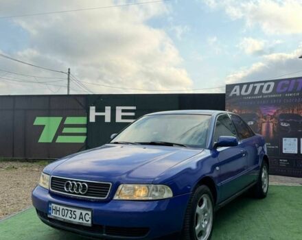Синий Ауди А4, объемом двигателя 1.8 л и пробегом 456 тыс. км за 1856 $, фото 1 на Automoto.ua
