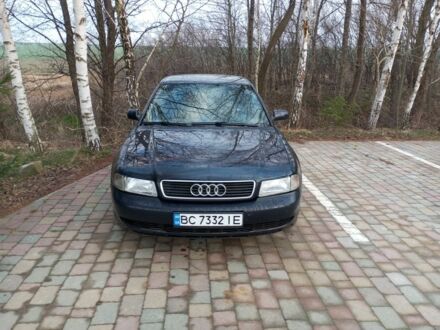 Ауди А4 1999 в Дрогобыче на Automoto.ua Синий Ауди А4, объемом двигателя 1.8 л и пробегом 289 тыс. км за 3350 $, фото 1 на Automoto.ua